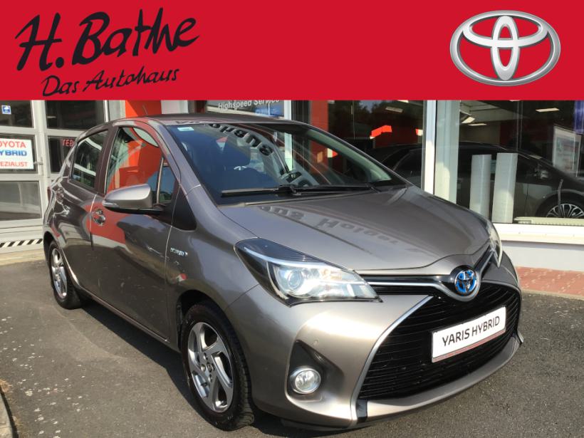 Toyota Yaris Hybrid Comfort mit Design-Paket Toyota Yaris Hybrid Comfort mit Design-Paket